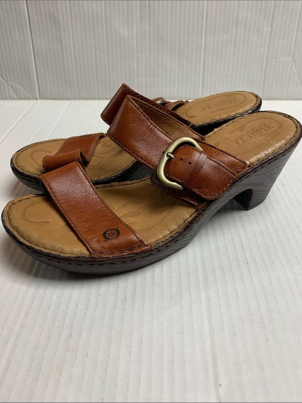 Born Brown Adjustable 2 Strap Comfort Sandals Genuine Leather Size 40.5/9